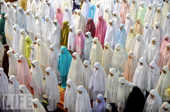 Православные а нам слабо?! Интересная статья мусульманки о платке (ФОТО, ВИДЕО)